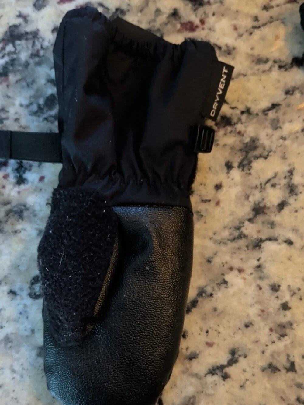 The North Face Black Insulated DryVent Mittens Youth 3T